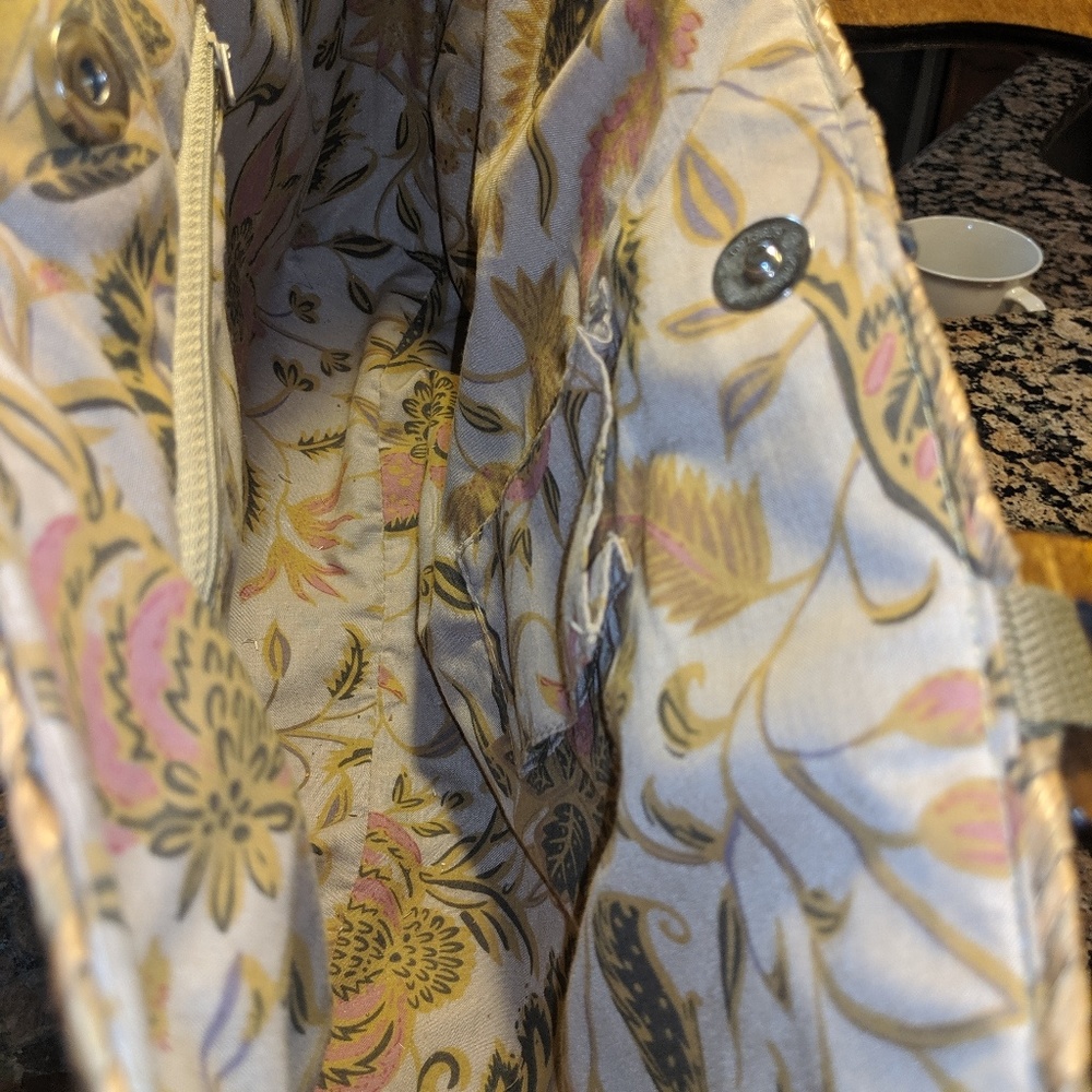 Bag - Picture 2 of 2